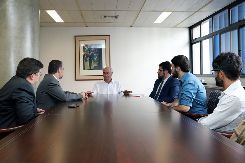 A reunião aconteceu no gabinete da Presidência (Foto: Thiago Rios Gomes)
