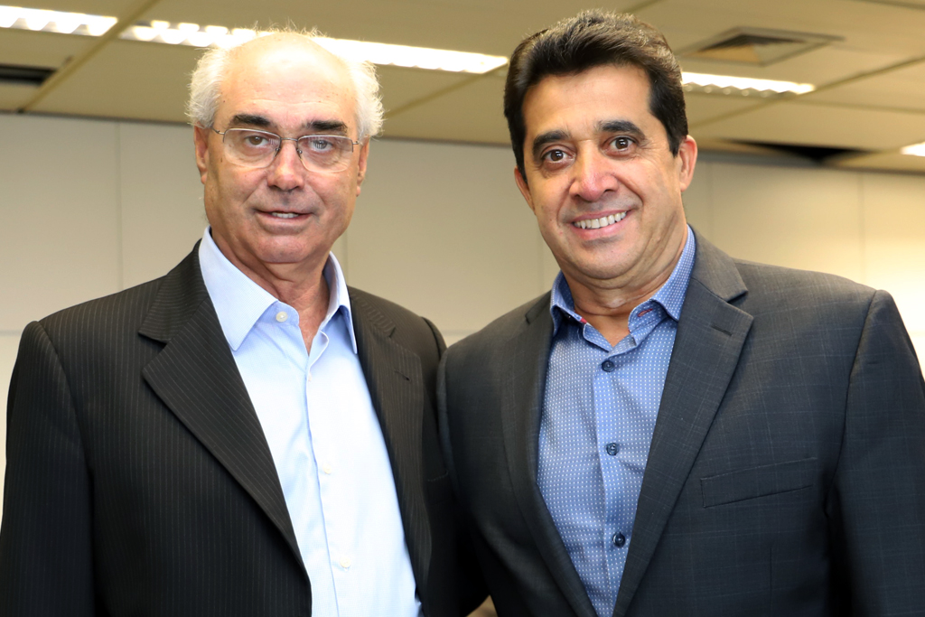 O deputado foi recebido no gabinete da Presidência (Foto: Thiago Rios Gomes)