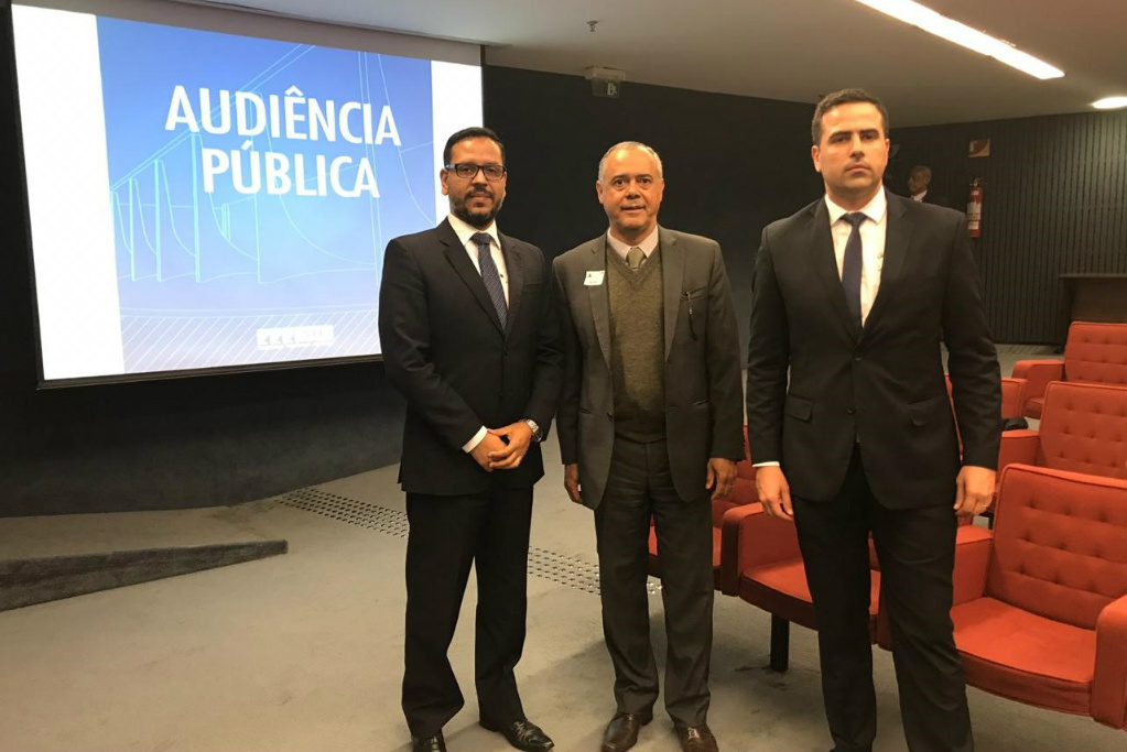 Bruno Oliveira, Marconi Braga e Paulo Bese em audiência no STF