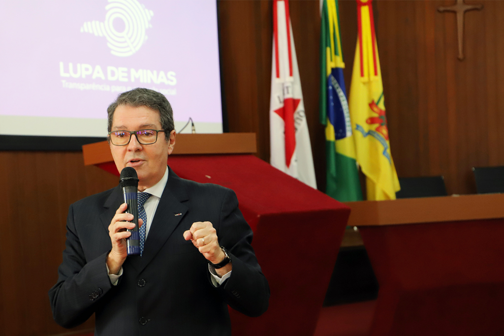 O chefe de gabinete da Presidência apresentou o Lupa de Minas (Foto: Thiago Rios Gomes)