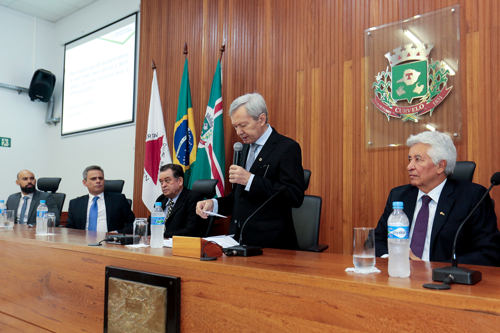 Rafael Fernandes - 21ª Câmara Cível Especializada - Tribunal de Justiça do  Estado de Minas Gerais