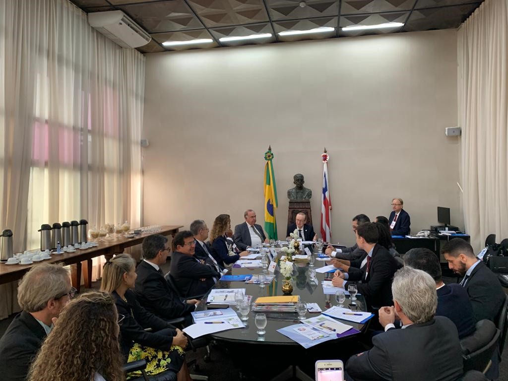 Comitê Técnico de Educação do Instituto Rui Barbosa (IRB) se reuniu em seminário em Salvador