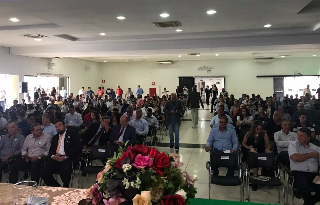 Centenas de pessoas prestigiaram a palestra do diretor-geral Marconi Braga