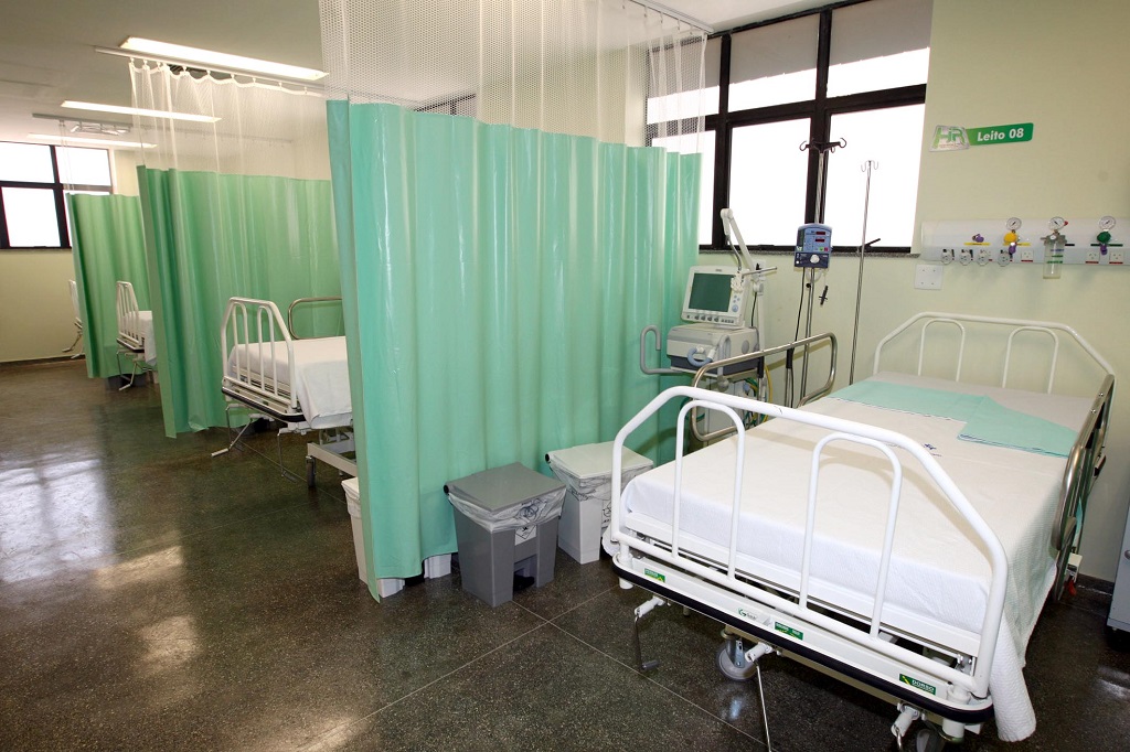 Foto Ilustrativa Leitos hospitalares - marcada no Google para reutilização
