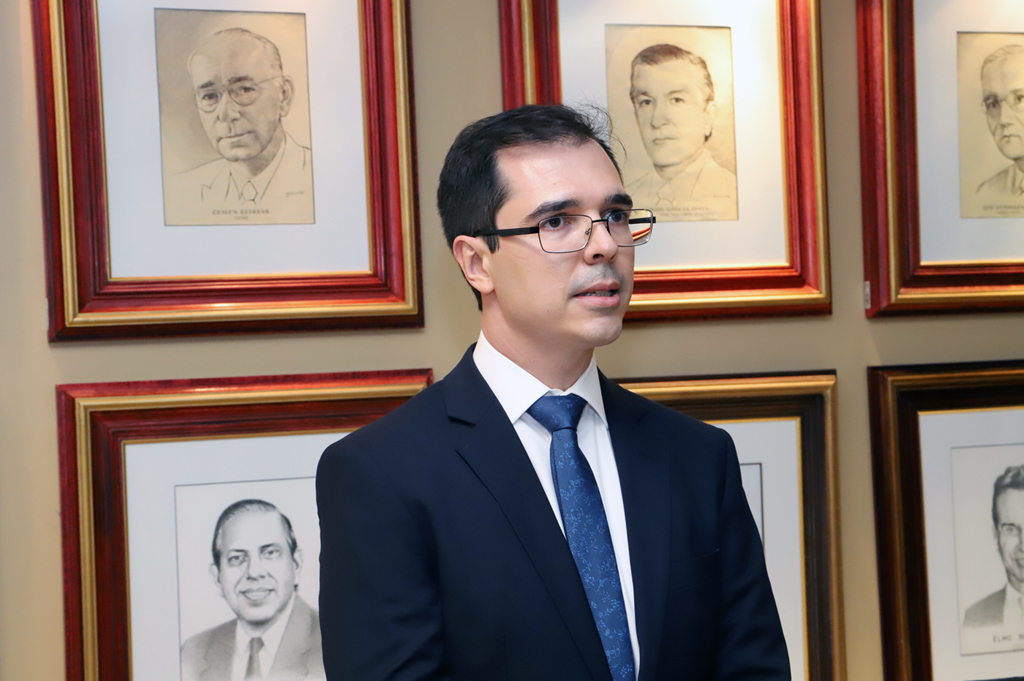 O novo conselheiro substituto do TCEMG (Foto: Thiago Rios Gomes) 