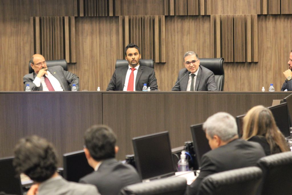 Ryan Brwnner citou alguns exemplos de auditorias realizadas  pelo TCE nos últimos anos - Fotos: Felipe Jácome 