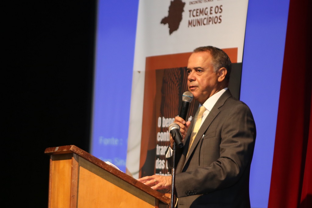 Marconi Braga em palestra durante Encontro Técnico - foto: Alda Clara - arquivo 2022