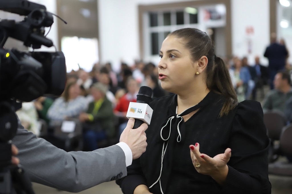 Presidente da Câmara de Passos durante entrevista pra TV TCE - foto: Felipe Jácome