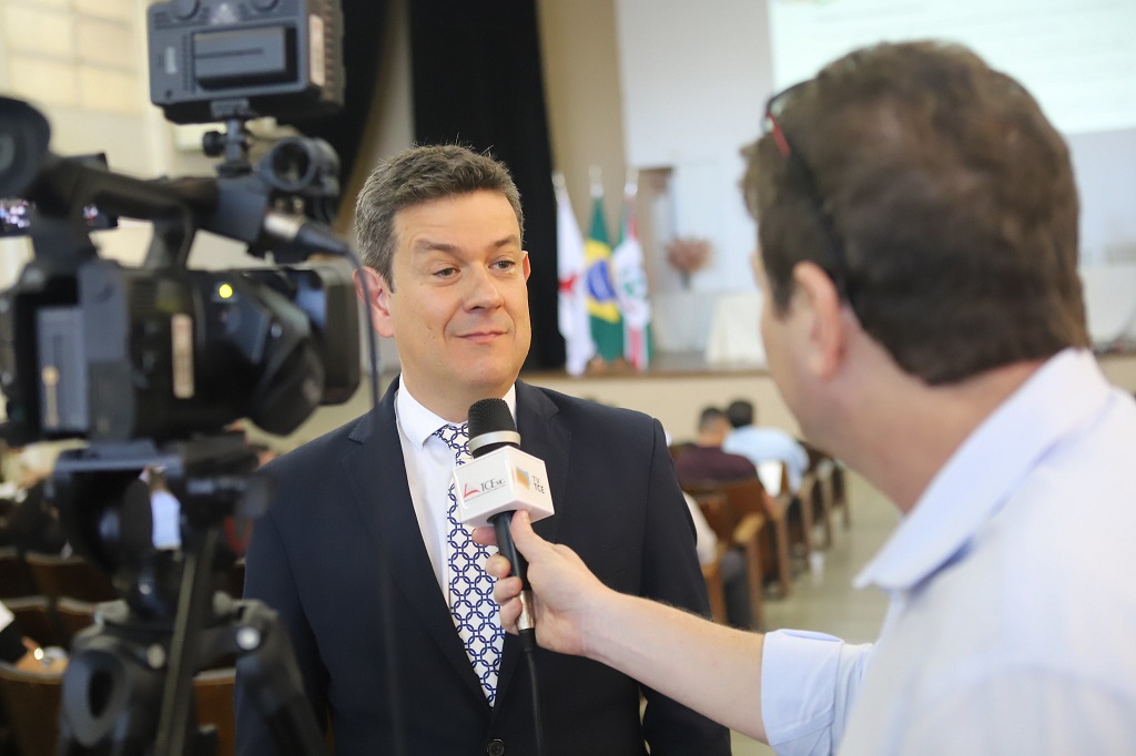 Assessor-chefe do conselheiro vice-presidente Durval Ângelo, Gustavo Vidigal, em entrevista para TV TCE