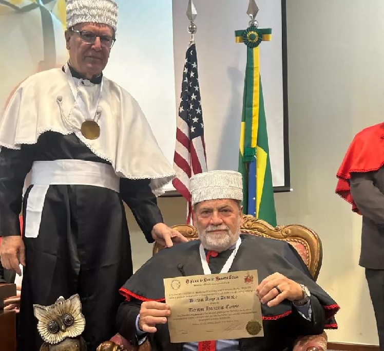 Vice-presidente do TCEMG é agraciado com título em Brasília