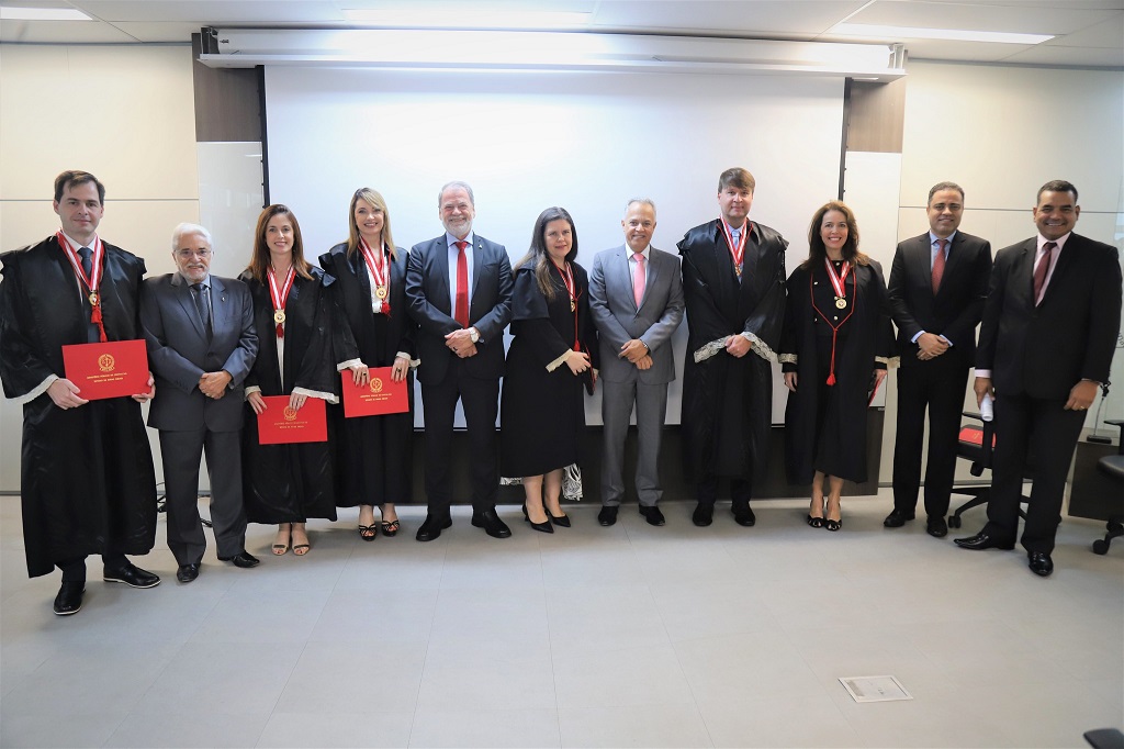 MPCMG apresenta relatório da gestão e entrega medalhas de mérito institucional - foto: Vinícius Dias 