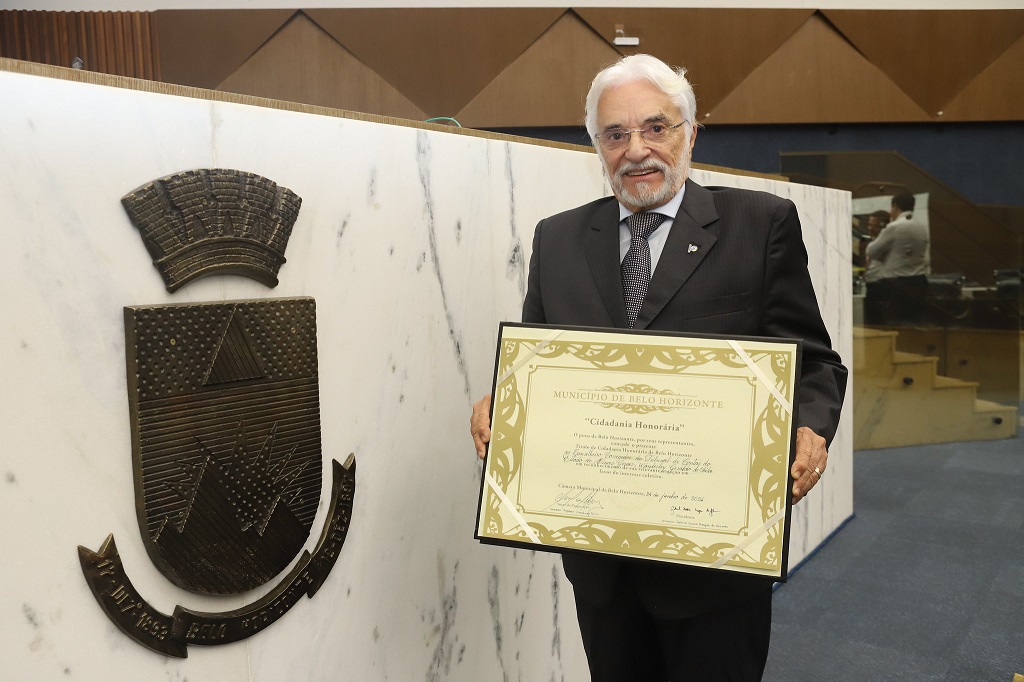 Conselheiro recebe título de cidadão honorário de Belo Horizonte - foto: Vinícius Dias