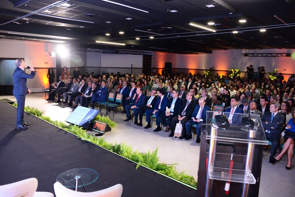 Palestra magna do congresso - foto: CNCTC