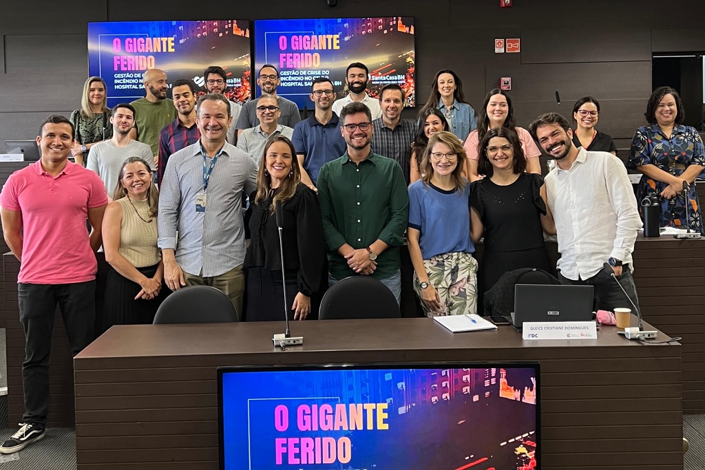 Alunos do Mestrado Profissional do TCE assistem apresentação O Gigante Ferido (Foto: Divulgação)