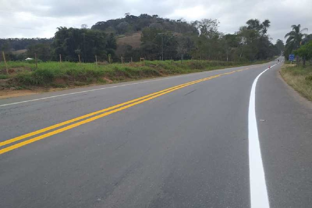Trecho de rodovia na região de Ponte Nova - foto: livre reutilização no Google