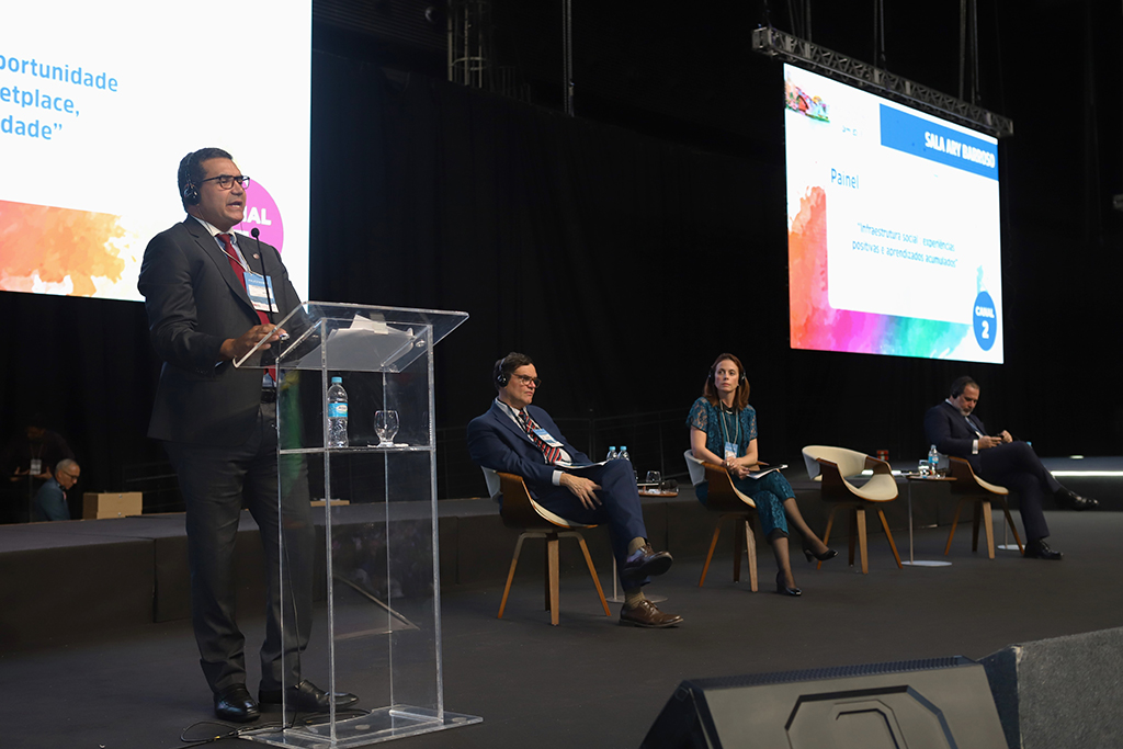 O conselheiro em exercício Licurgo Mourão integrou o painel ?Empresas estatais: oportunidade de negócios, marketplace, inovação, integridade? (Foto: Daniele Fernandes)