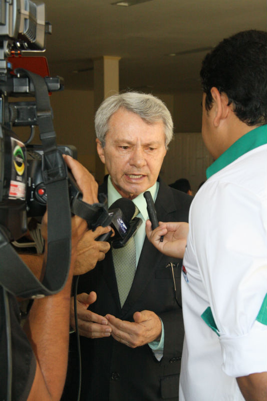 Entrevista do Conselheiro Viana à imprensa local