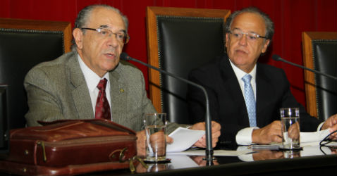 Presidente Sebastião Helvecio e o presidente do TCESP, Dimas Ramalho
