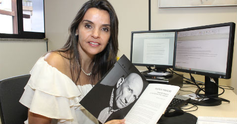 A editora da Revista do TCEMG, Denise Mariano de Paula (Foto: João Cerqueira)