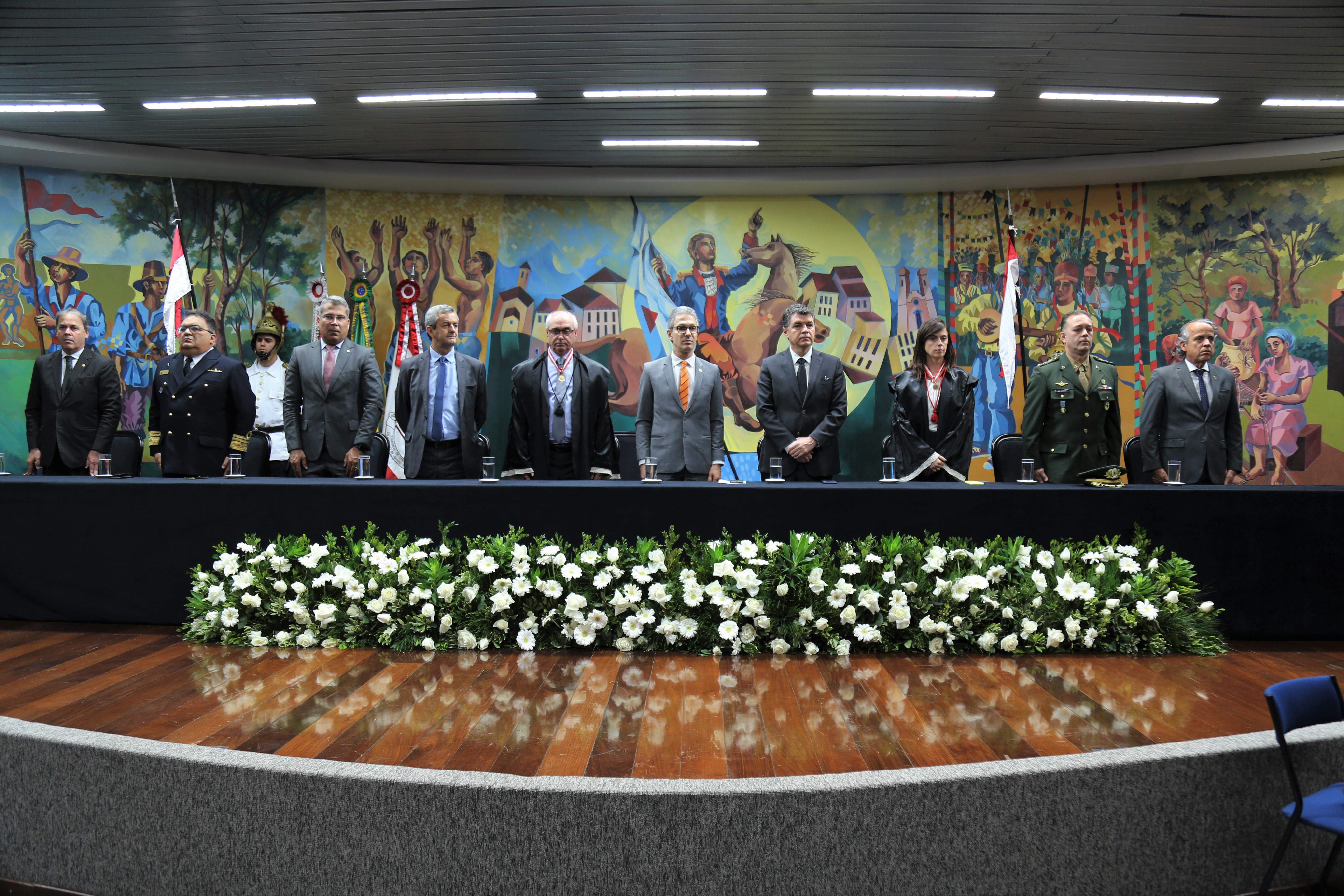 Mesa de honra (Foto: Karina Coutinho)