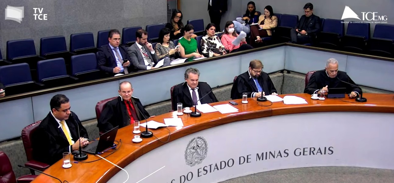 Pleno do TCEMG aprovou, por unanimidade, que a Corte de Contas mineira deve ampliar a fiscalização sobre a m ineração - imagem: print de tela da sessão do TCEMG