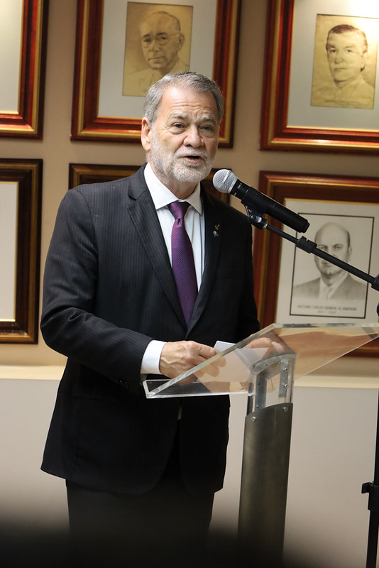 O presidente do TCEMG, Durval &Acirc;ngelo, percebe a assinatura do acordo com Sete Lagoas como mais um exemplo da atua&ccedil;&atilde;o pedag&oacute;gica e formativa do Tribunal - foto: Vin&iacute;cius Dias/TCEMG