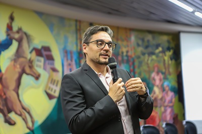 O analista do TCEMG João Gabriel Alves falou da estruturação das unidades e seus benefícios - Foto: Thiago Rios Gomes/TCEMG