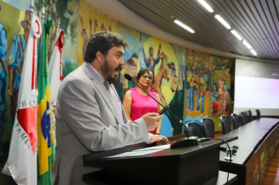 O diretor da Escola de Contas, professor Rodrigo Marzano, fez a mensagem de encerramento - Foto: Thiago Rios Gomes/TCEMG