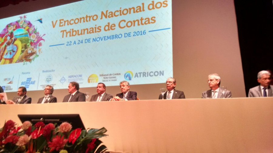 A solenidade de abertura do V Encontro Nacional dos Tribunais de Contas na noite do dia 22 de novembro