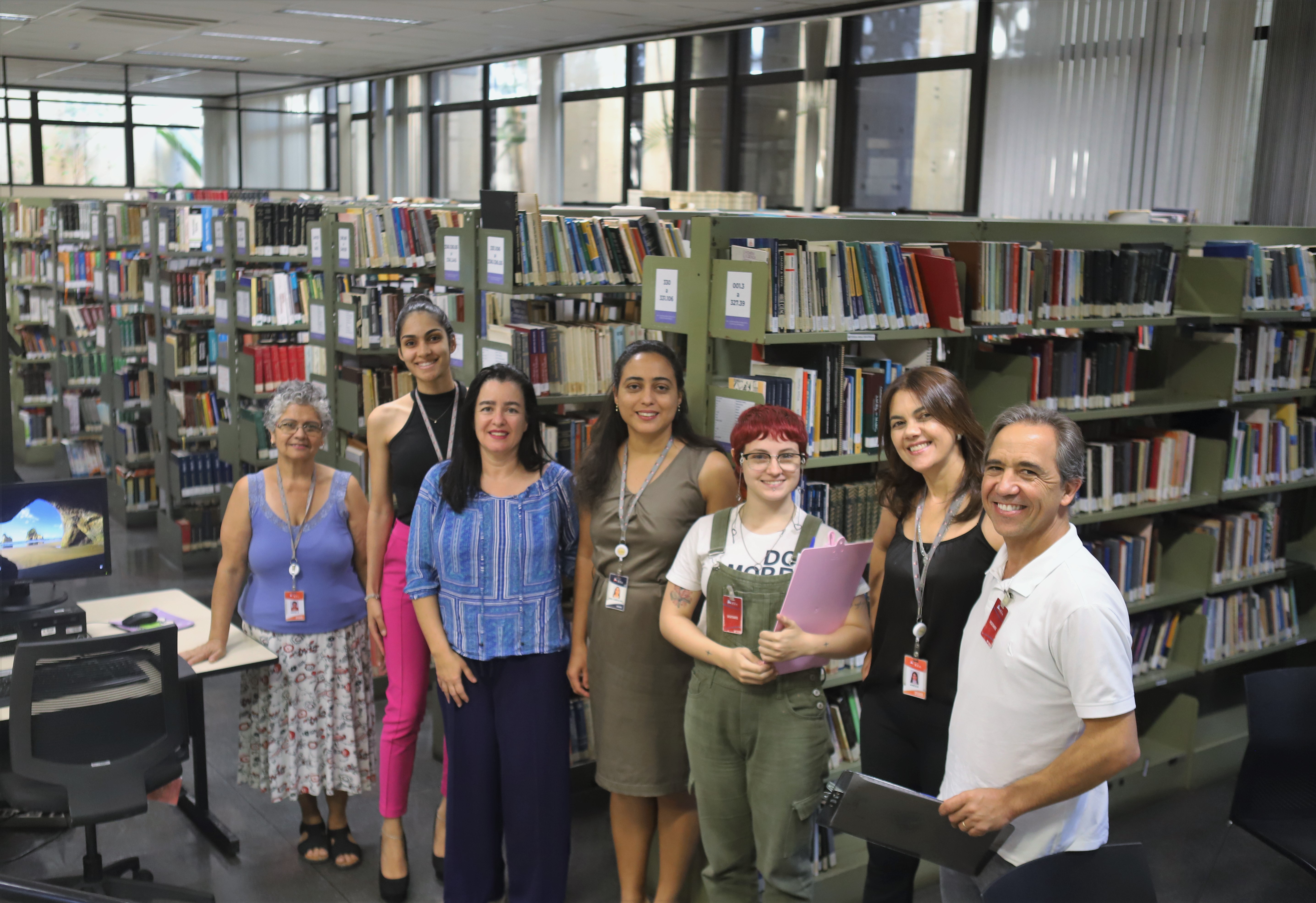 Servidores e colaboradores da CBGI receberam alunos da UFMG