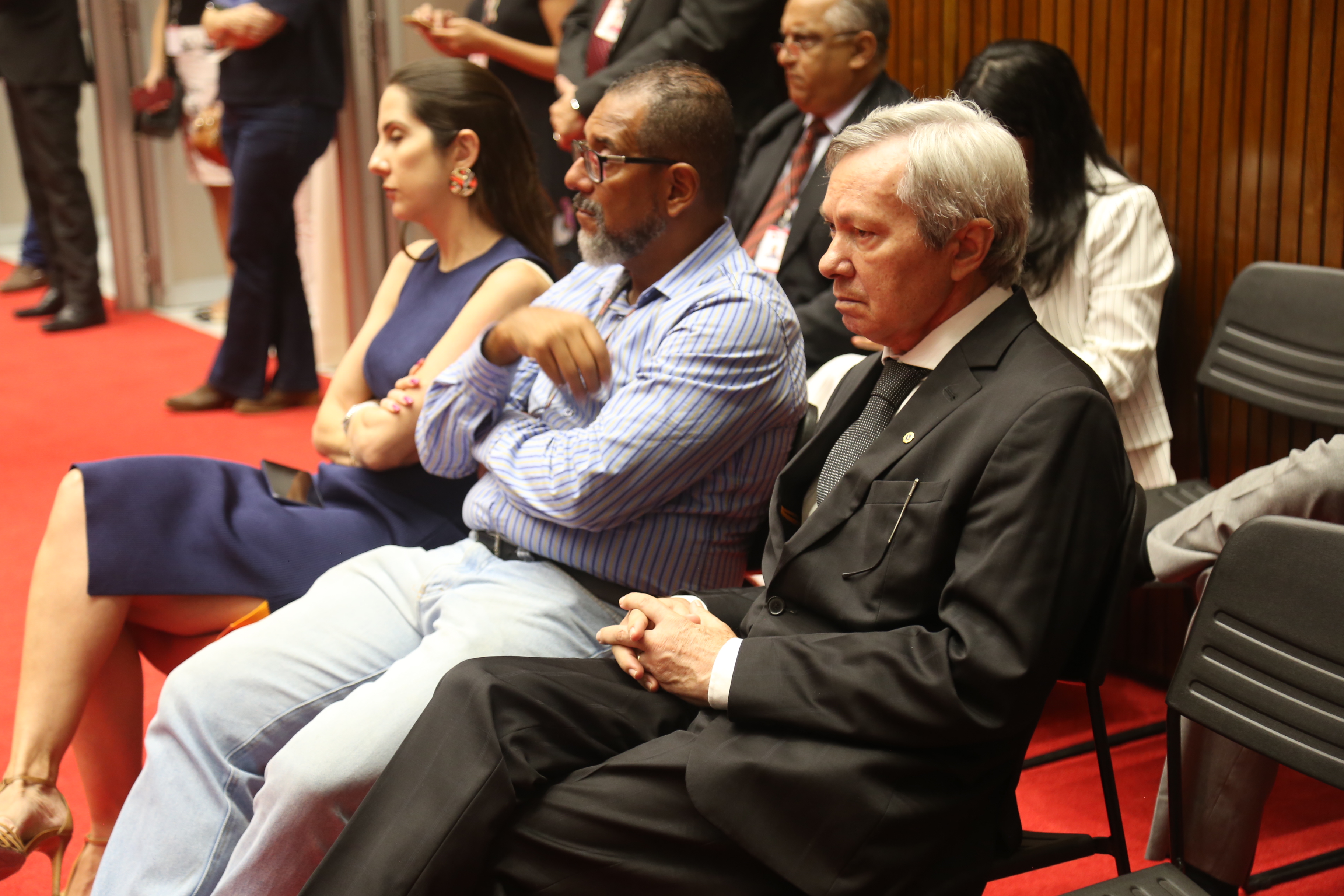 Conselheiro José Alves Viana também esteve presente na Sessão (Foto: Luiz Gustavo Ribeiro)
