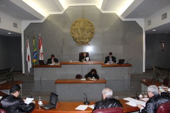 As decisões foram aprovadas em sessão plenária