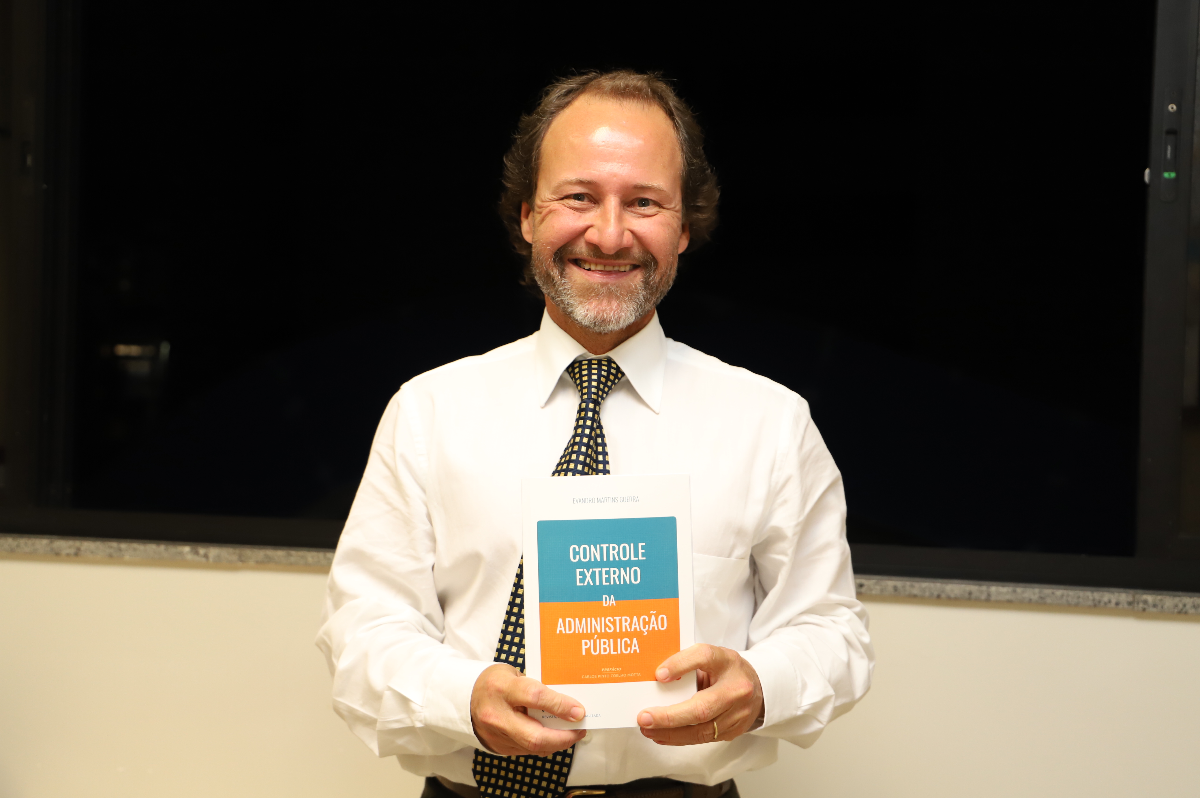 Evandro Martins Guerra, autor do livro Controle Externo da Administração Pública