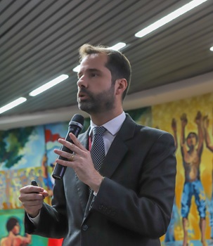 O diretor da Suricato, Pedro Azevedo, falou sobre as emendas impositivas - Foto: Thiago Rios Gomes/TCEMG