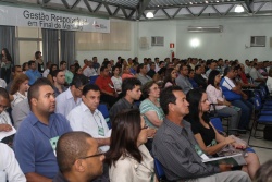 Evento reuniu mais de 200 representantes dos 155 municípios no auditório da CDL  de Teófilo Otoni