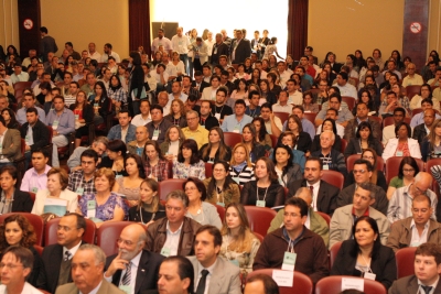 Participantes lotaram o cine-teatro Tiradentes na abertura do II Encontro