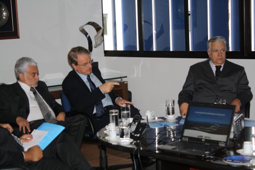 Presidente Wanderley Ávila, Prefeito Márcio Lacerda e Conselheiro Eduardo Carone Costa.