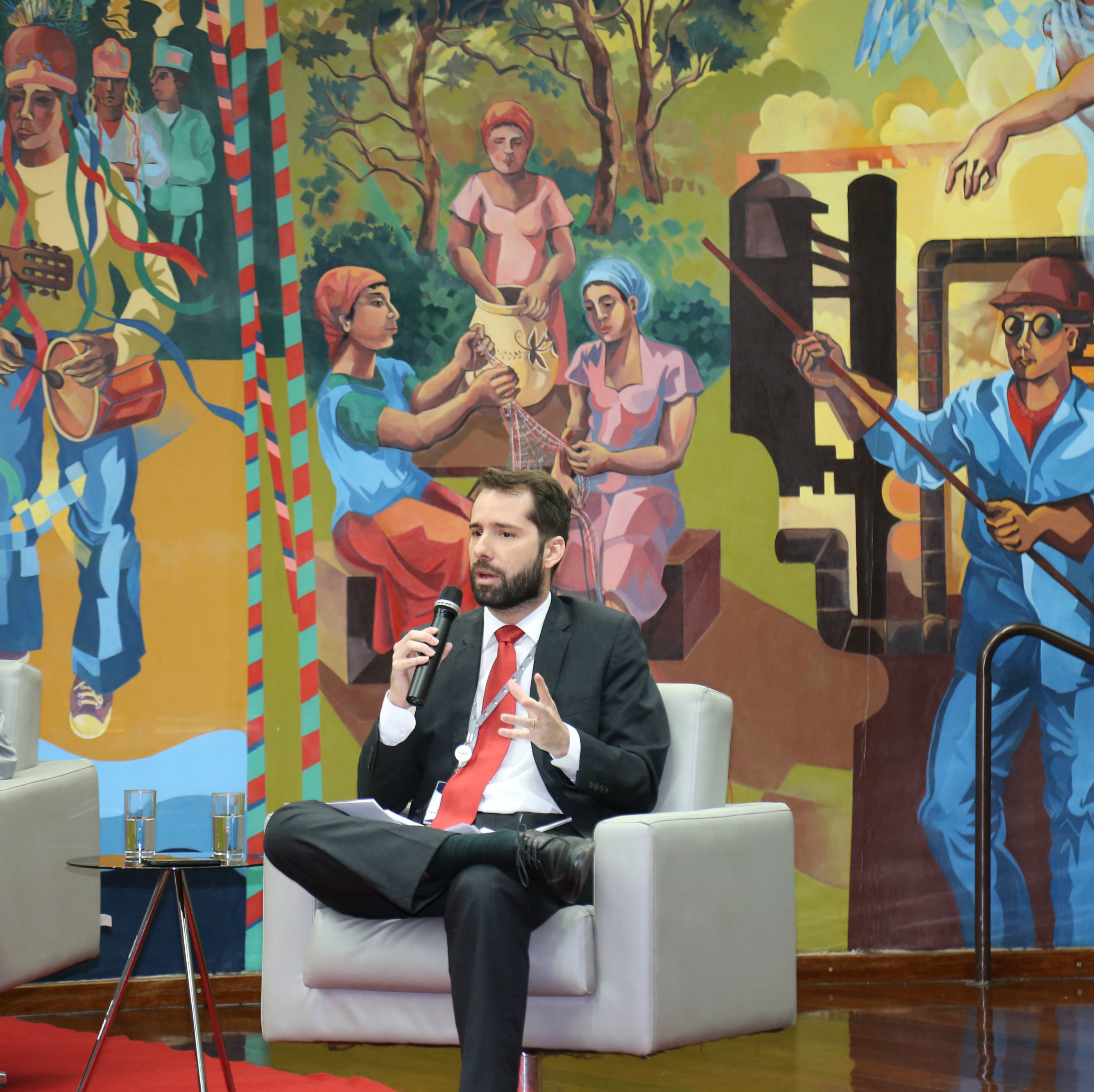 O coordenador da CFAMGE/TCEMG, Pedro Henrique Azevedo, durante o evento