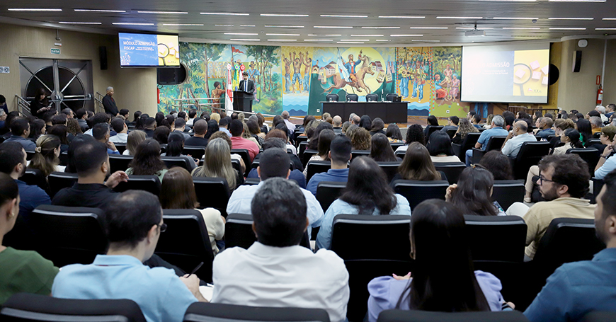 O diretor Fabiano Melo destacou o trabalho coletivo para se chegar a essa primeira vers&atilde;o do m&oacute;dulo - Foto: Thiago Rios Gomes/TCEMG