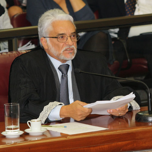 Conselheiro relator Wanderley Ávila (Foto: Thiago Rios)