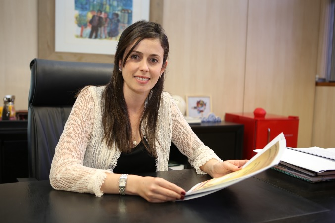A procuradora Cristina sugeriu o monitoramento da Meta 18 ao TCE (Foto: Fred La Rocca)