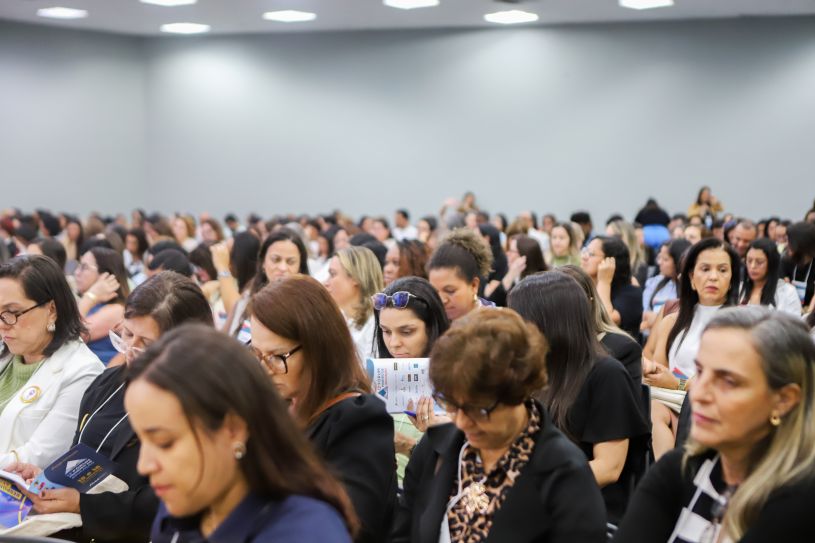 Mais de 600 pessoas prestigiaram a solenidade de abertura - Foto: Let&iacute;cia Torres/TCEMG